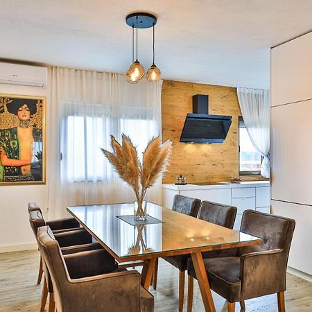 Ipm Apartments Kastela Dış mekan fotoğraf