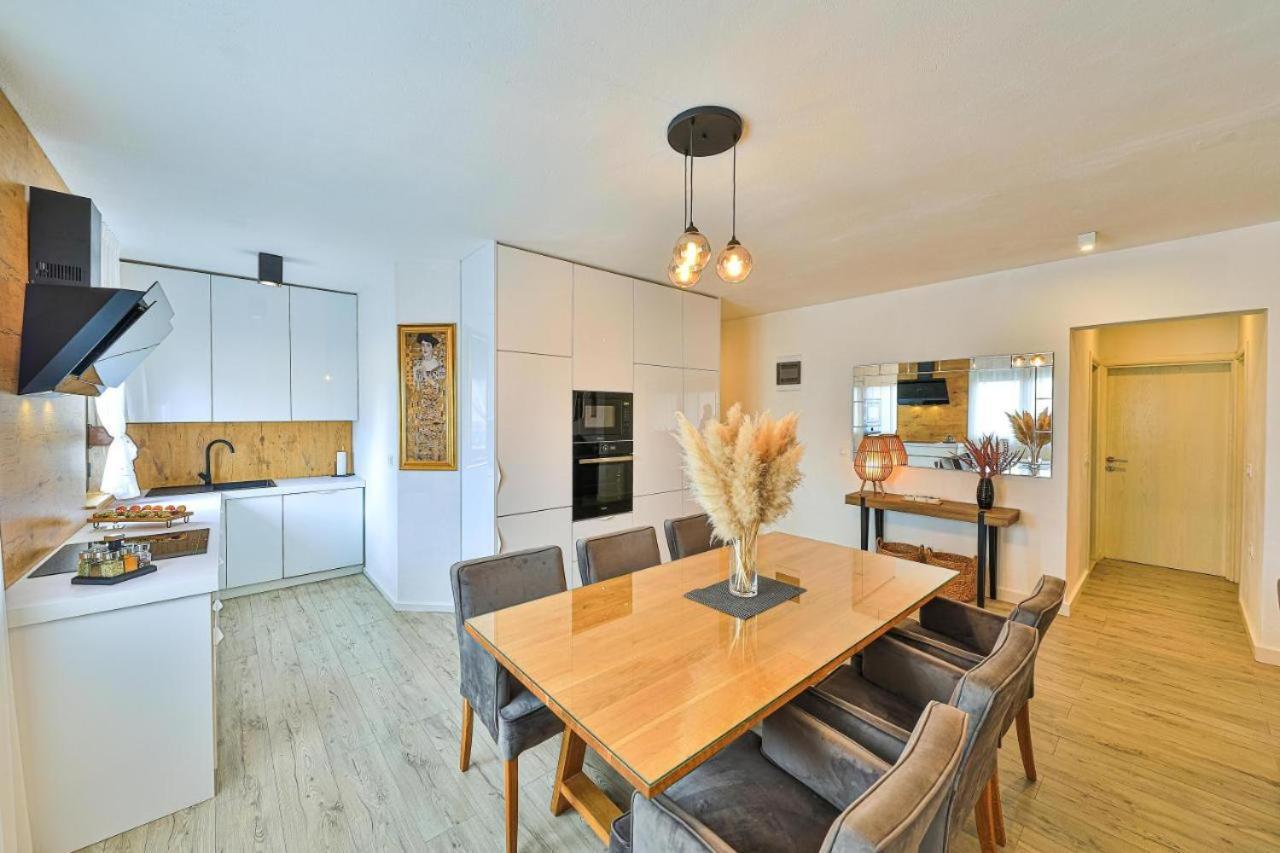 Ipm Apartments Kastela Dış mekan fotoğraf